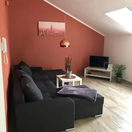 Lamisto Am Waldesrand Neckartenzlingen