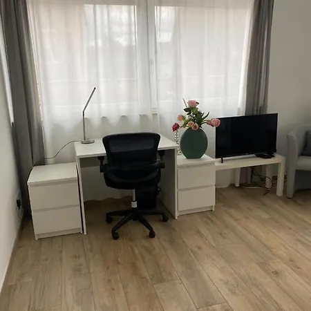 Appartement Lamisto Am Waldesrand Neckartenzlingen